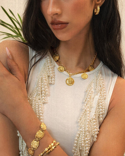 Golden Hojas Necklace