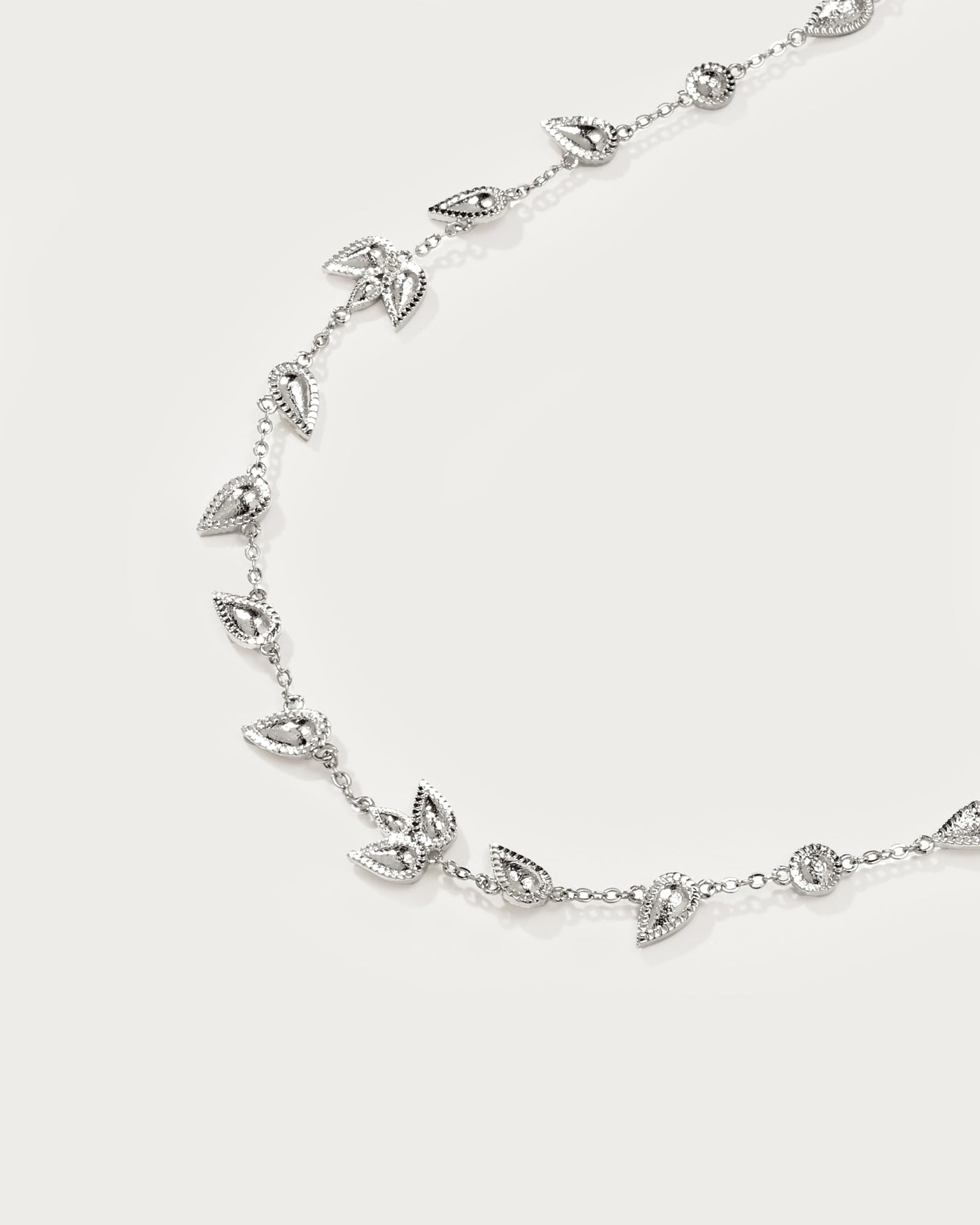 Petal Chain in Silver