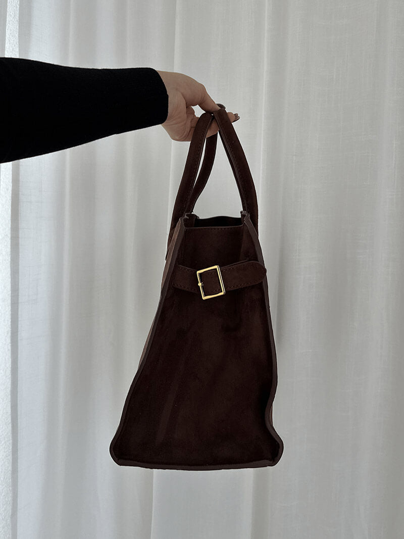 Yumí  Suède Shoulder Bag