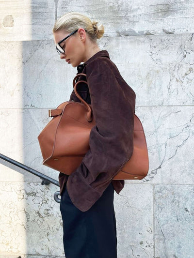Yumí  Suède Shoulder Bag