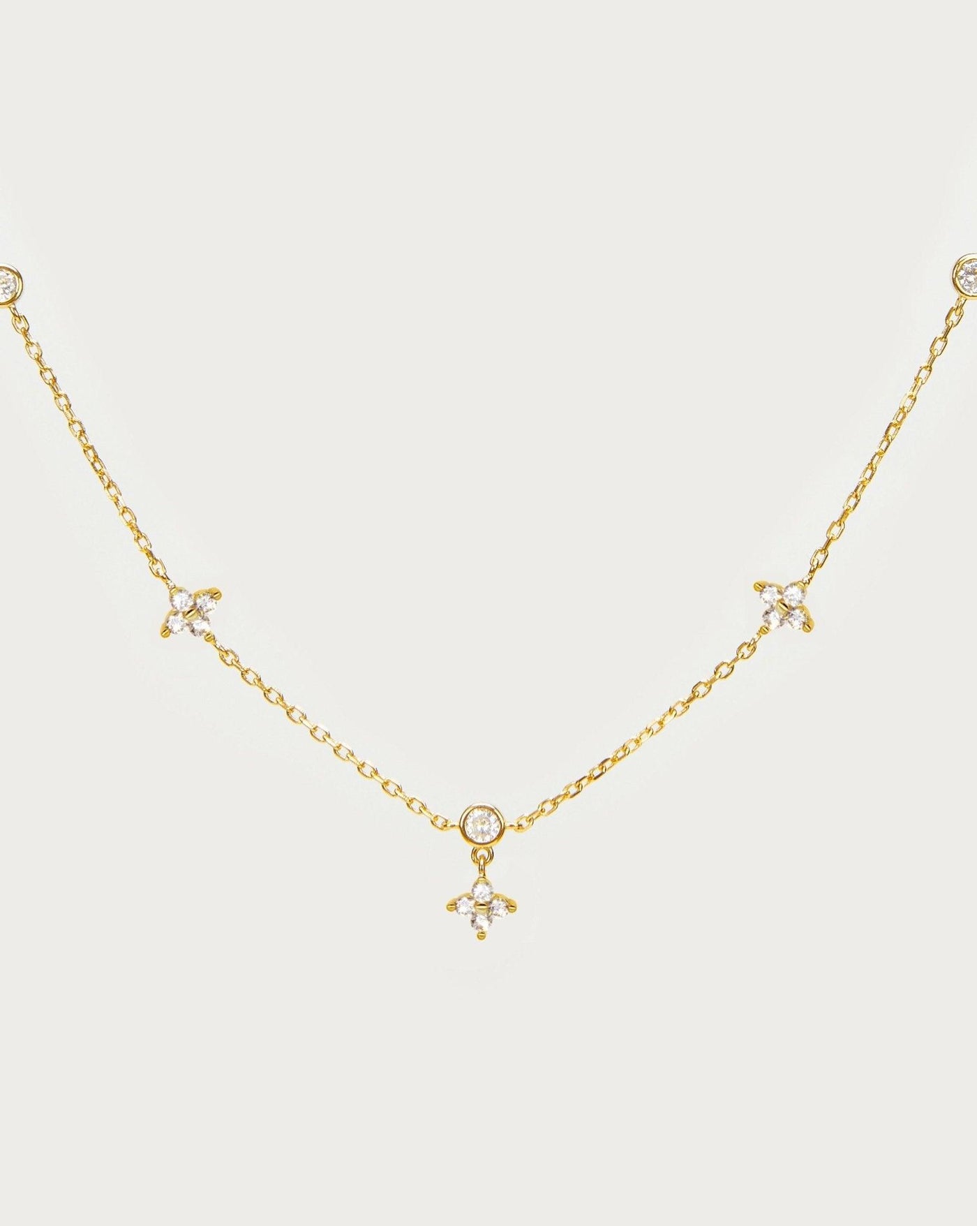 Lucky Clover Necklace in Gold