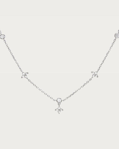 Lucky Clover Necklace in Silver
